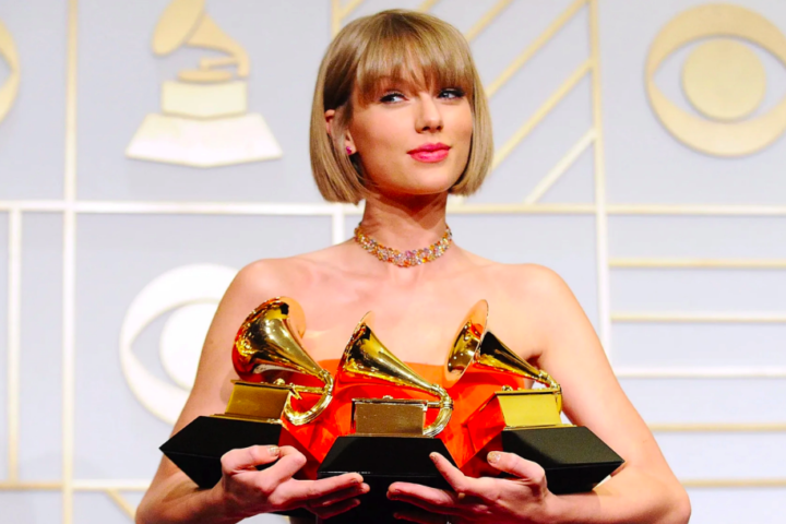 66'ıncı Grammy Ödülleri'nde zafer Taylor Swift'indi (2016 Grammy Ödülleri, Gxrgeouswift, Swiftipedia)