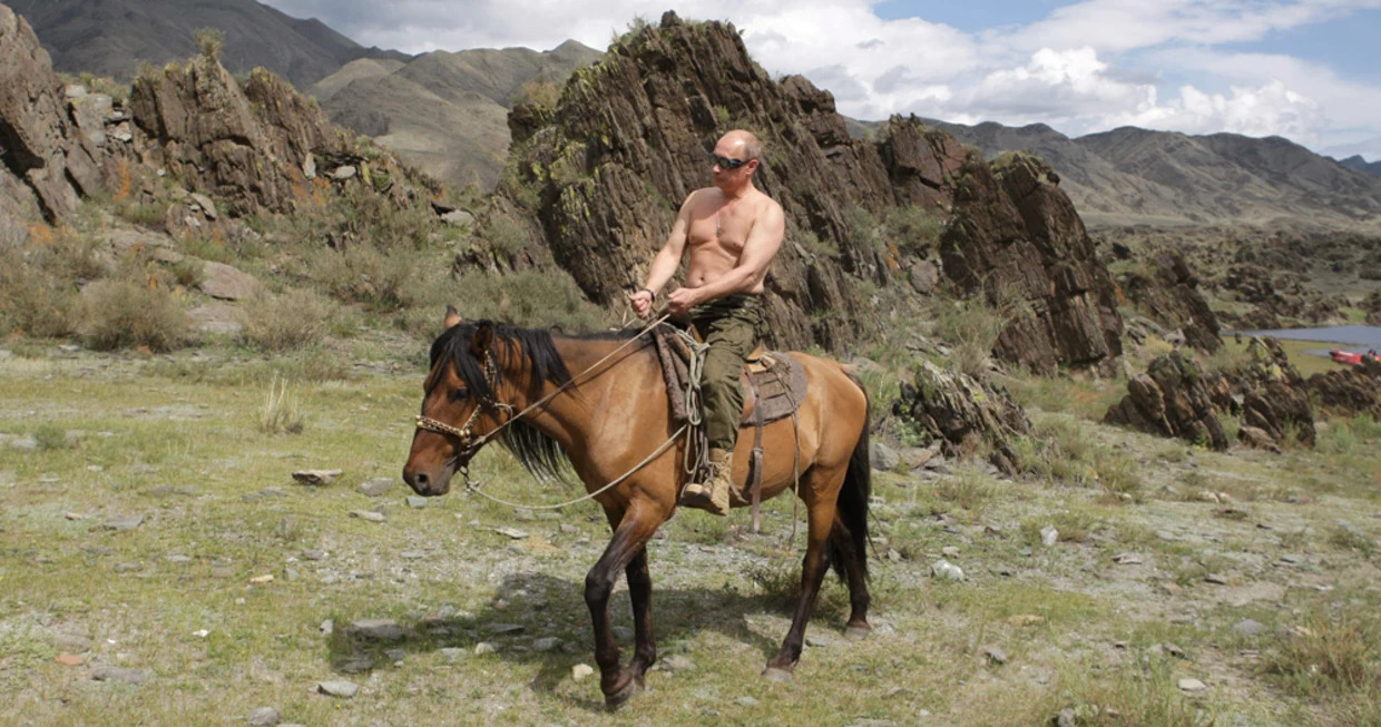 Vladimir Putin'in Sibirya ziyareti sırasında çekilen görselleri, 2009, Fotoğraf: Alexei Druzhinin / AP