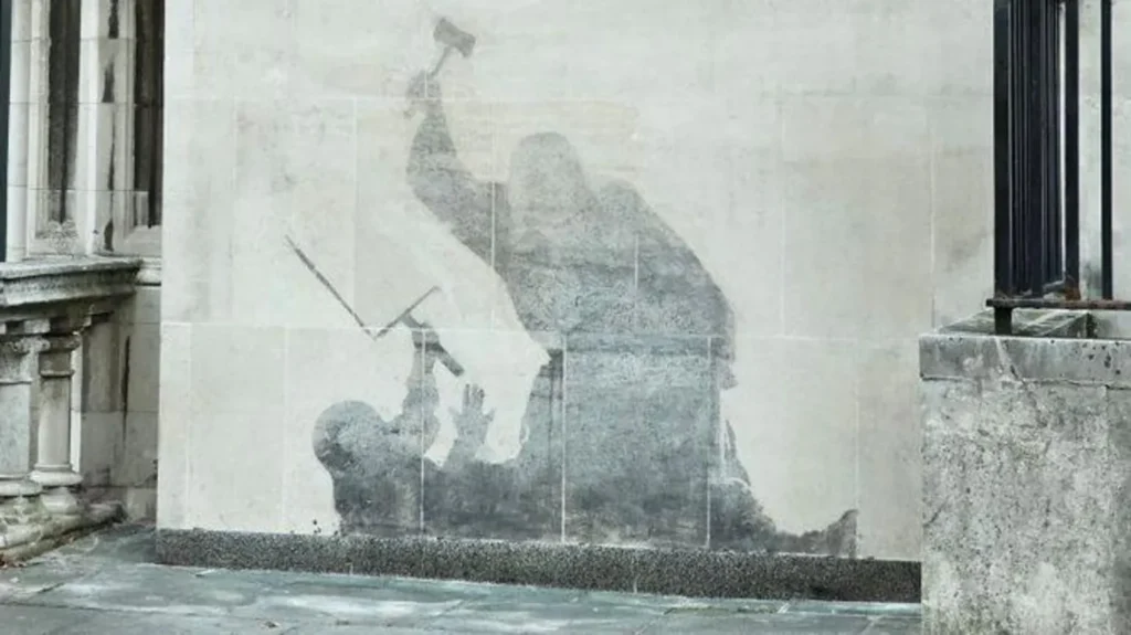 Sokak Sanatının Efsanesi: Banksy’nin En Ünlü 10 Yapıtı