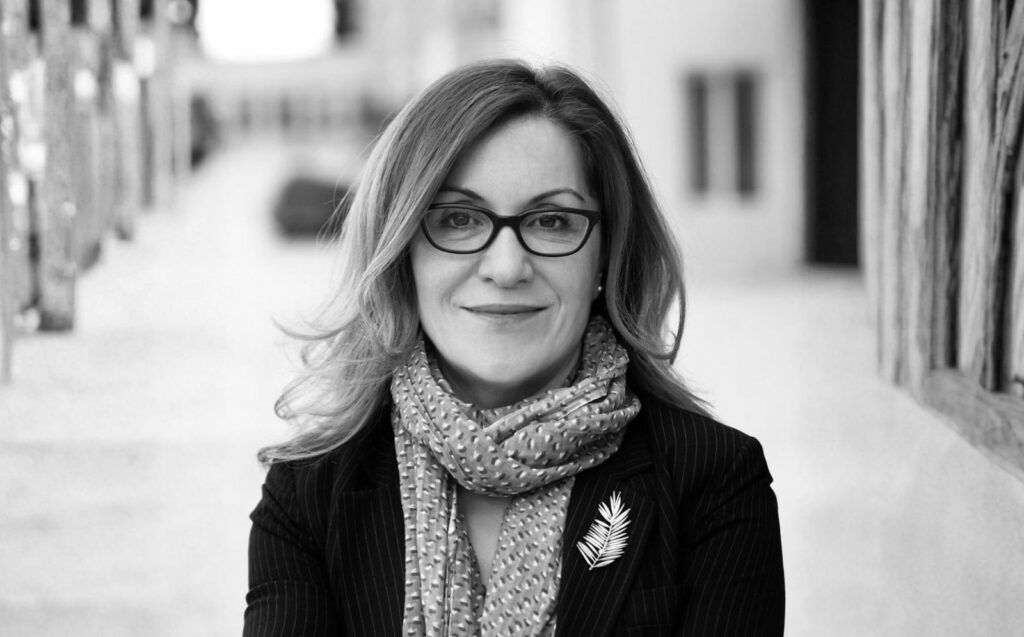 Prof. Dr. Handan İnci Elçi Hayatını Kaybetti