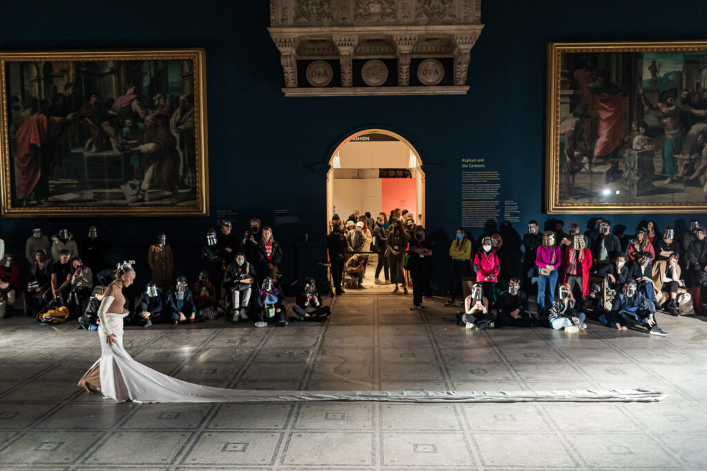 İnisiyatifler: Sanatın Odağı mı Alternatifi mi? – Performistanbul